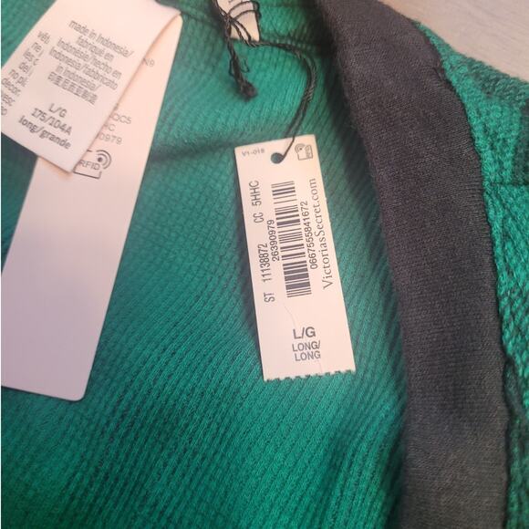 Victoria’s Secret Santa Thermal Long Jane One-Piece Pajamas Green Plaid L NWT - Picture 6 of 11
